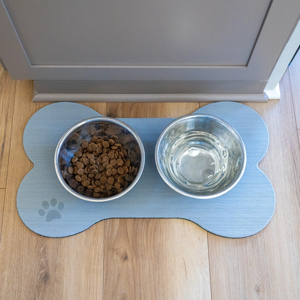 SeaDek Dog Bowl Mat - Storm Grey/Black - Medium - 12.5" x 24"