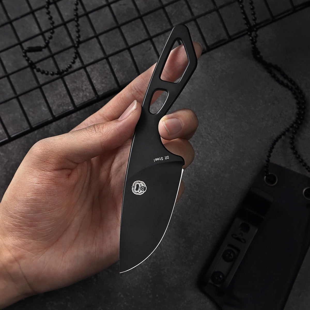 "THE SNAKEBITE" SURVIVAL NECK KNIFE