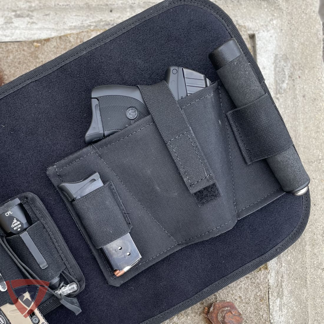 Citizen Velcro Holster / Pouch with 2 Storage Loops
